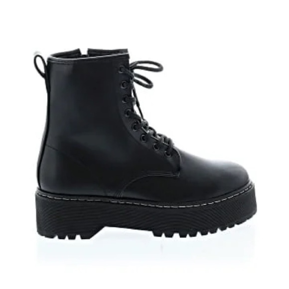 Steve Madden Black Platform Combat Boots